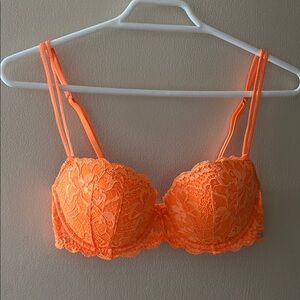 PINK Victoria’s Secret - Lace Push-Up Bra in Vibrant Orange